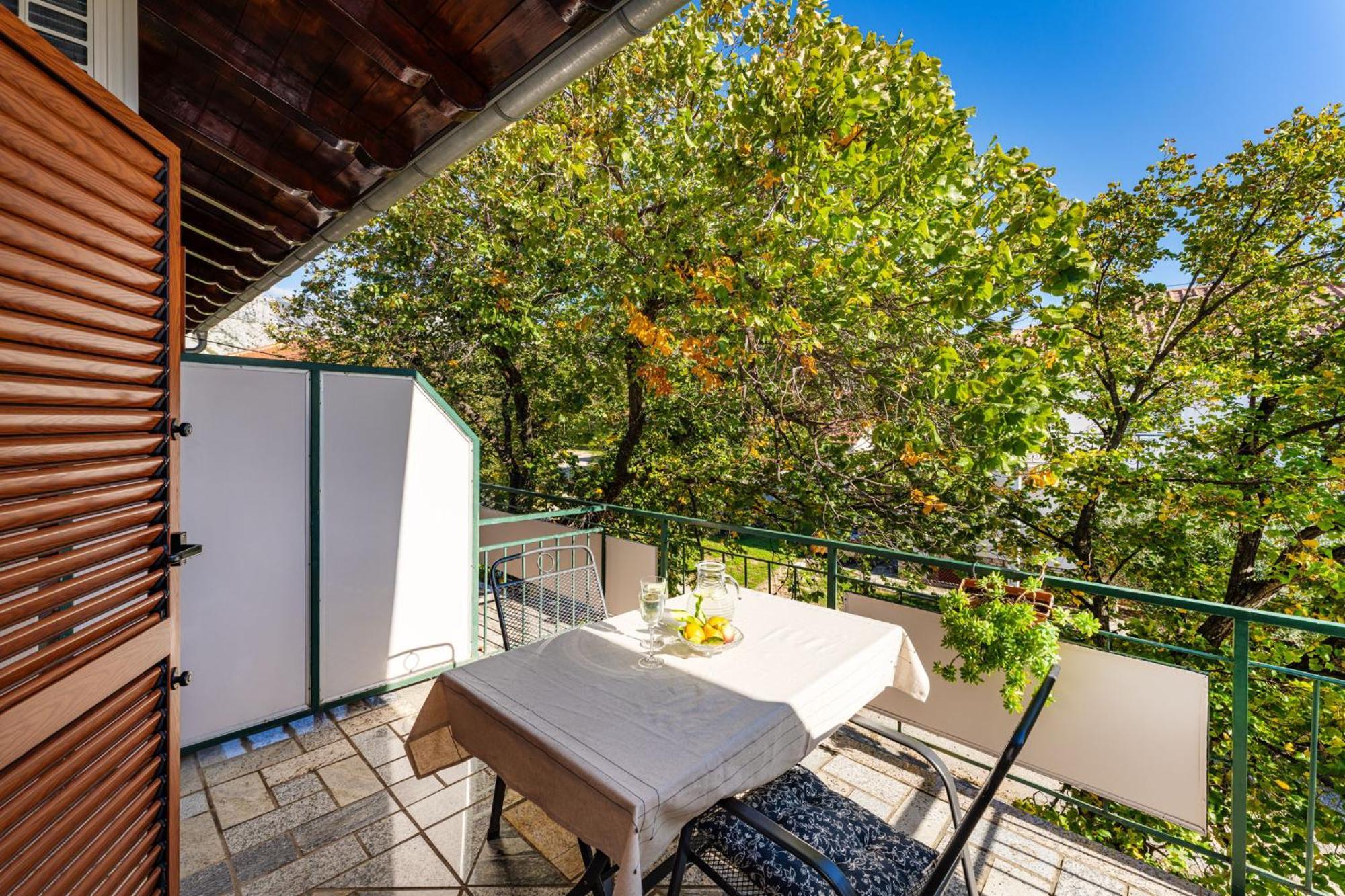 Apartments Adriana Starigrad Paklenica Esterno foto